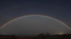 A moonbow