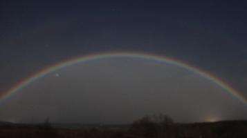 A moonbow