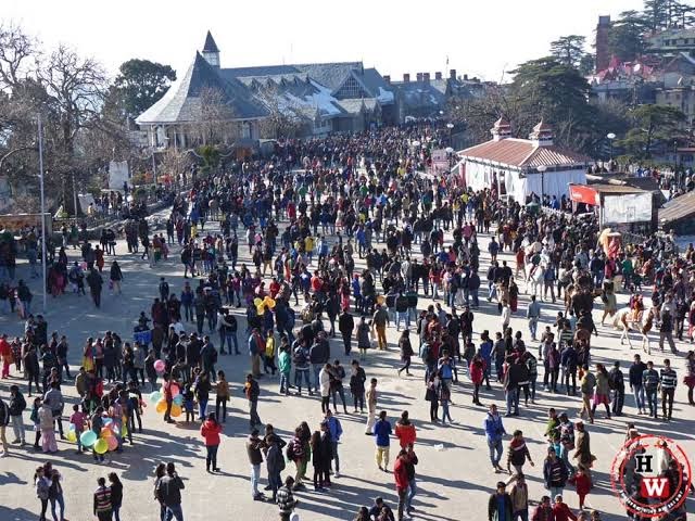 Manali flooded with tourist amid third wave warning; covid protocols getting&nbsp;ignored.