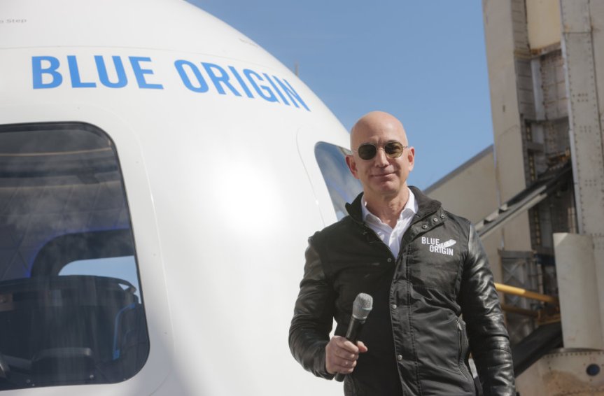 Jeff Bezos will fly on the first passenger spaceflight of his company Blue Origin in&nbsp;July